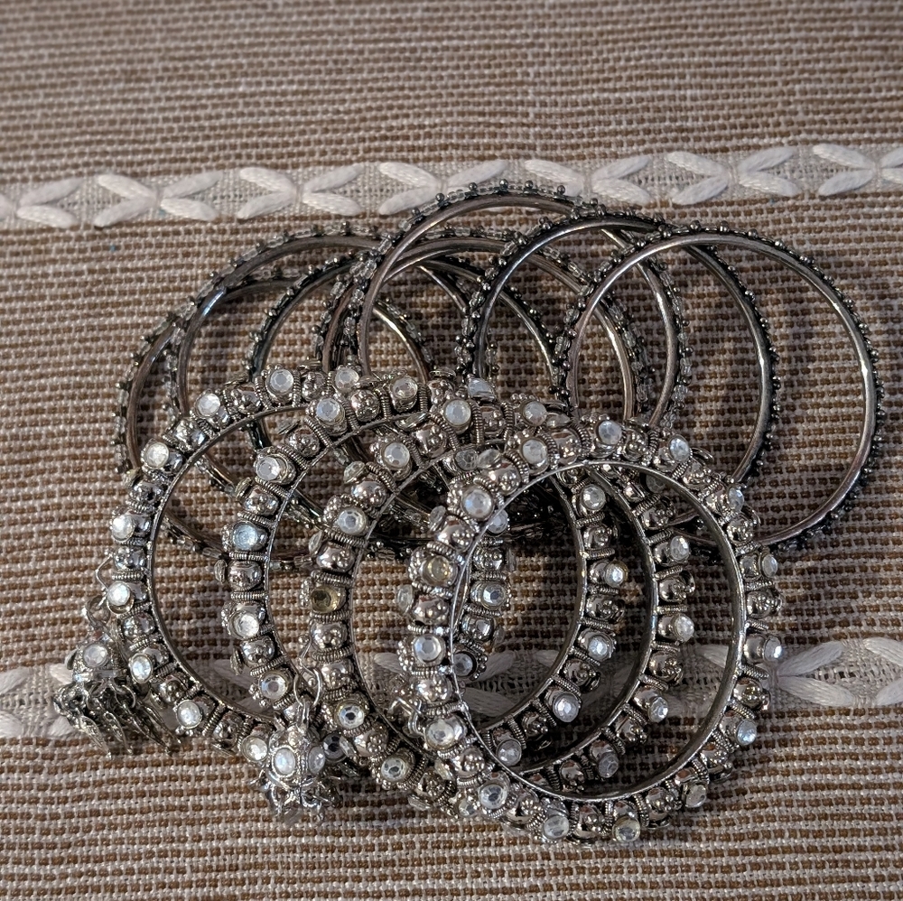 Silver Bangle Set